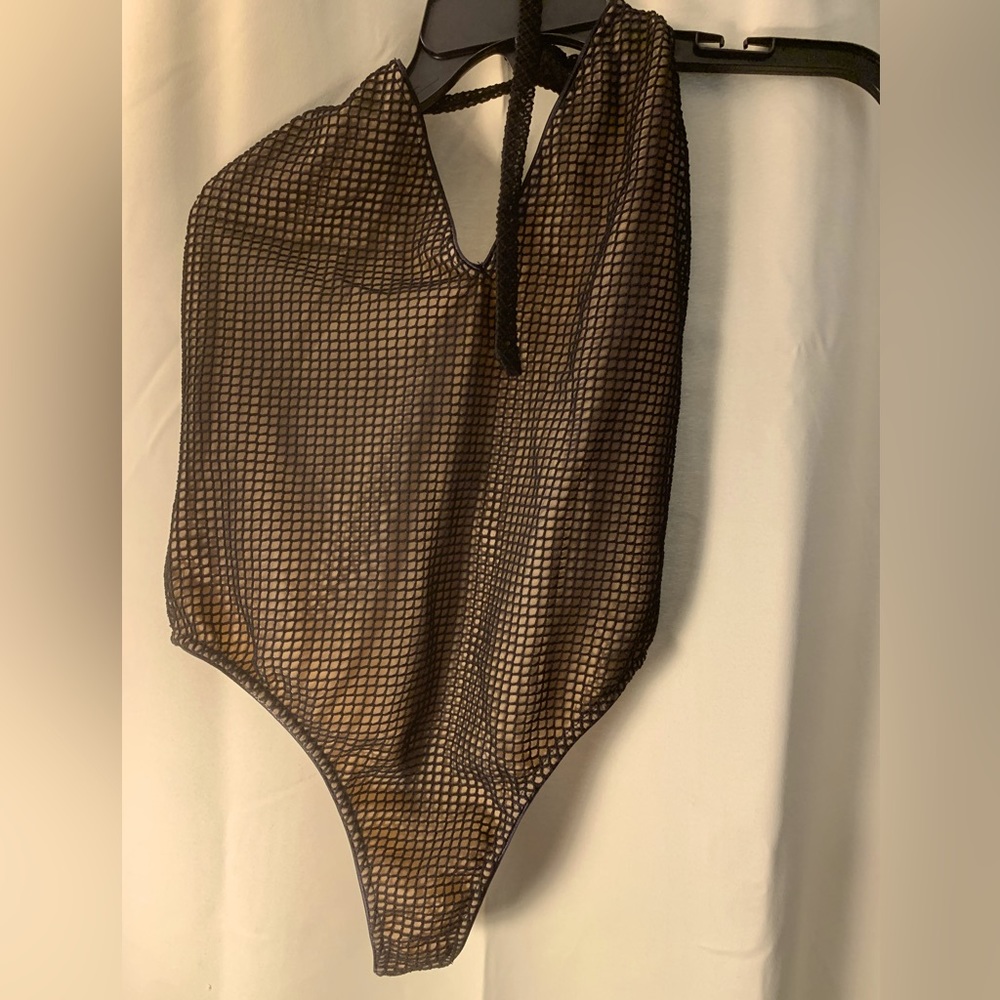 New Dress the Population cosmopolitan Bridgette halter bodysuit. Size medium.